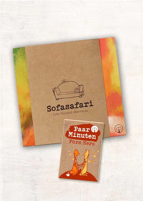 Paarzeit Sofasafari mit fünf Etappen zum Erkunden und Entdecken als Paar und PaarMinuten Fürs Herz Kartenset mit 53 Fragekarten, Set auswählbar.