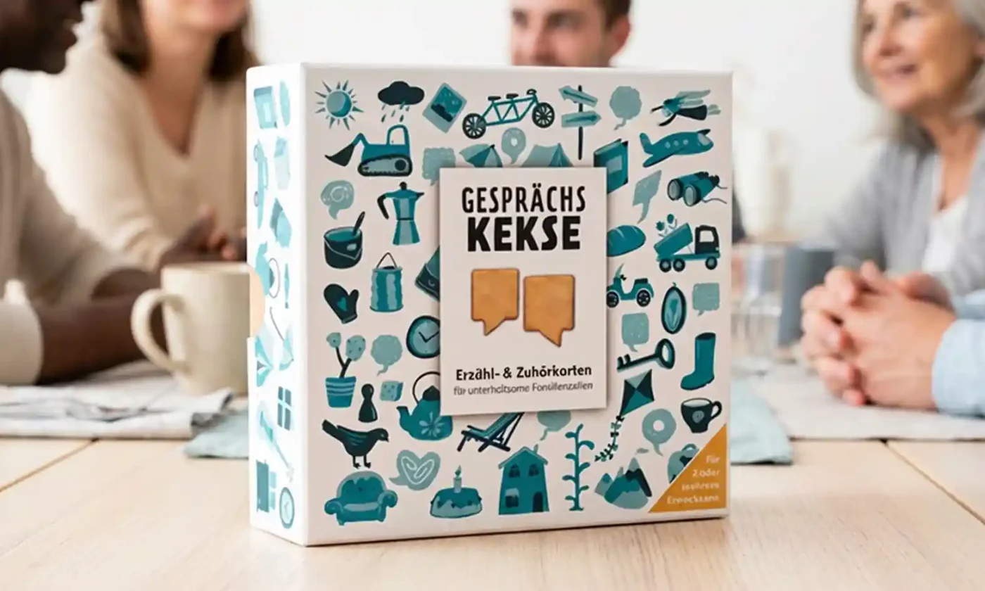 Begegnet euch neu als Erwachsene. Inhaltlich erwarten euch Fragen zu verschiedenen Themen über die Vergangenheit, das Hier und Jetzt und die Zukunft. Mit diesen Fragekarten könnt ihr neuartige und wertschätzende Gespräche erleben – mit allen Erwachsenen, die sich als Familie verstehen. Gesprächskekse sind perfekt für euch, wenn ihr ein kleines oder größeres Stück eures Lebenswegs miteinander gegangen seid.